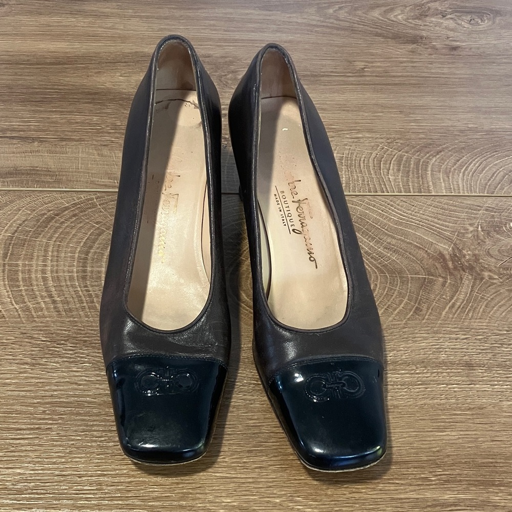 Salvatore Ferragamo Brown Leather Pumps with Black Patent Toe